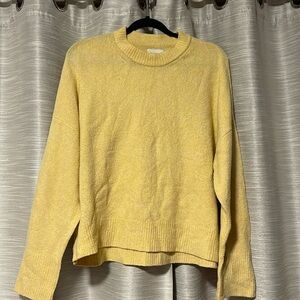 Abercrombie and Fitch Yellow Sweater